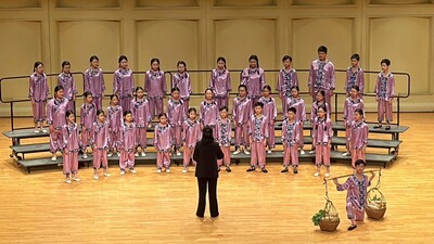 重現農夫挑擔 北埔國小鄉土歌謠賽五連霸！圖片